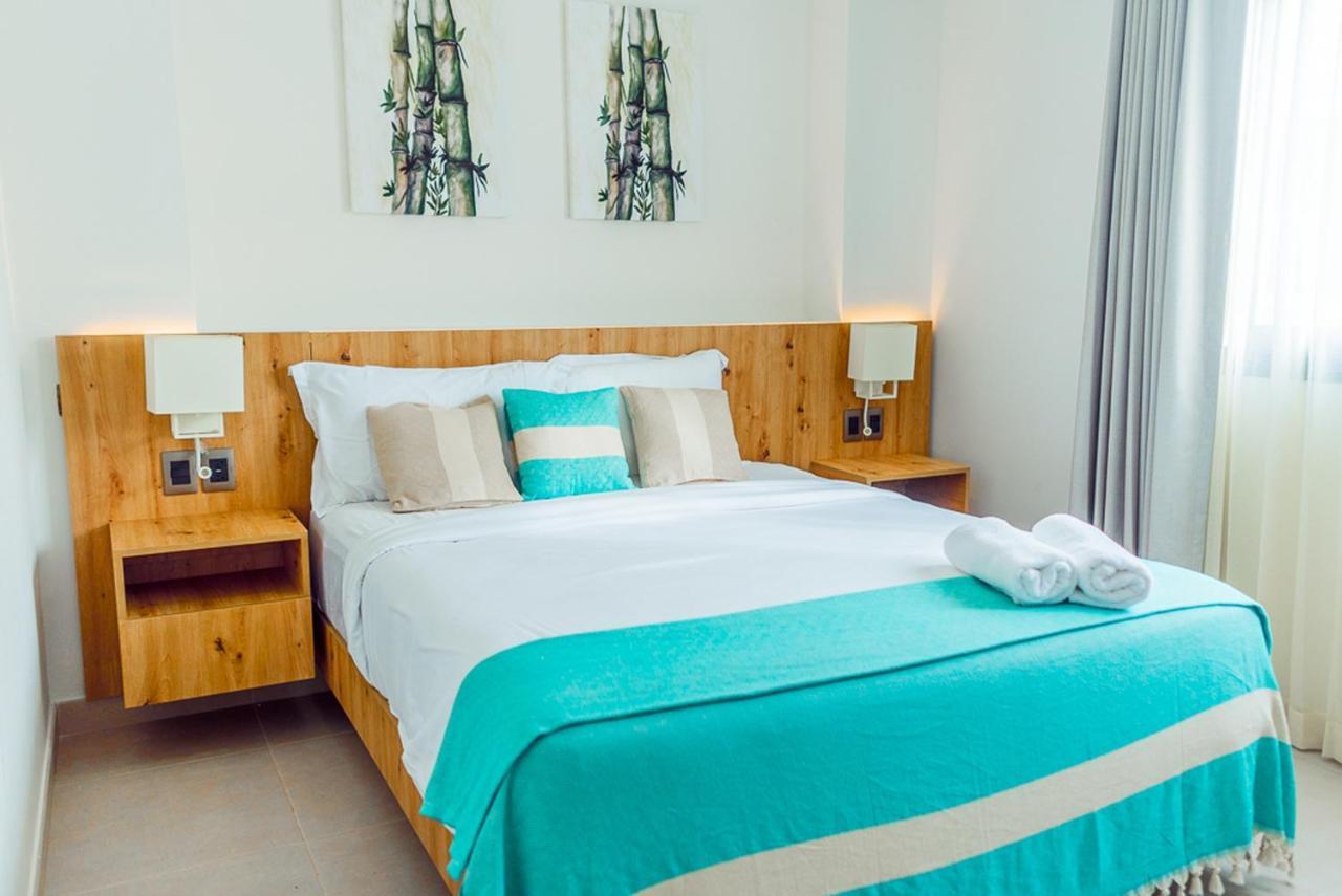 Apartment Stylish And Spacious Penthouse With Bbq And Picuzi